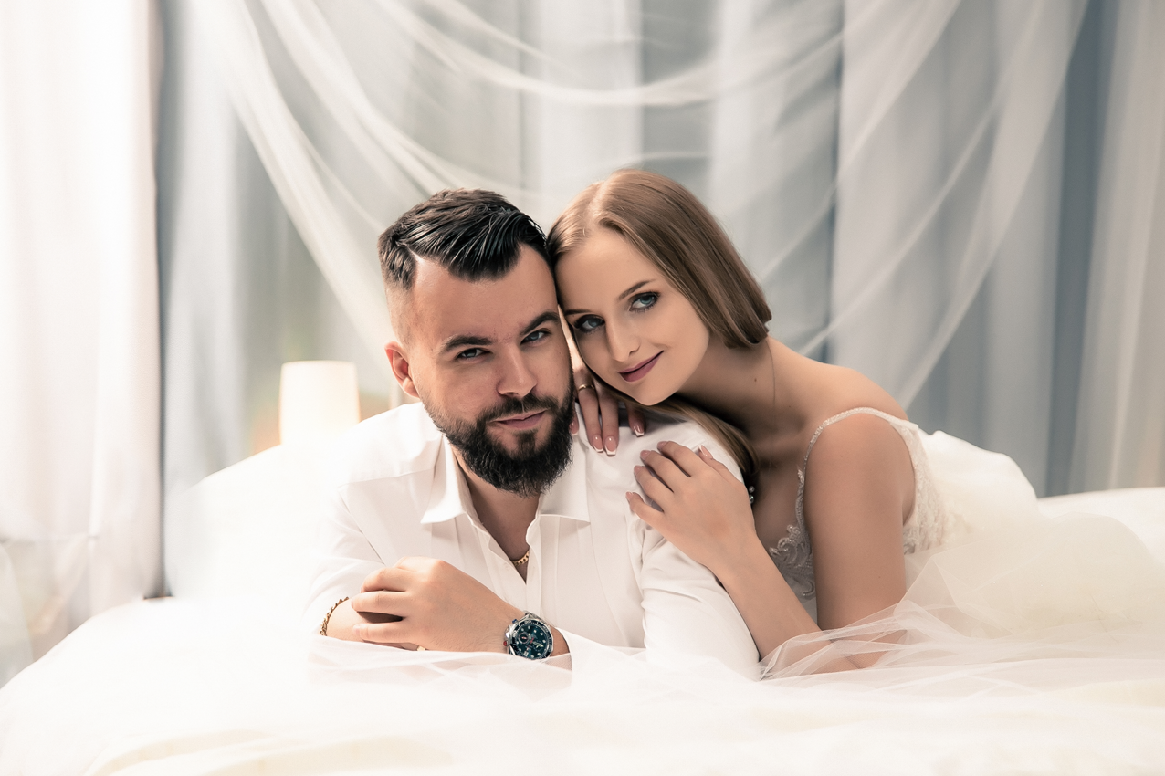 sesja romantyczna w studio dla par chcących czegoś więcej