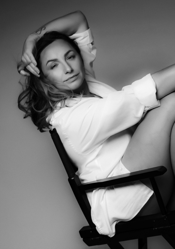 sesja kobieca w studio fotograficznym Otwock Karczew Warszawice